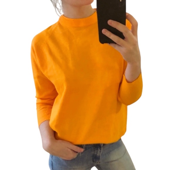Vintage 60s Bright Orange 3/4 Sleeve Mock Turtleneck Sweater • Small - Picture 9 of 16